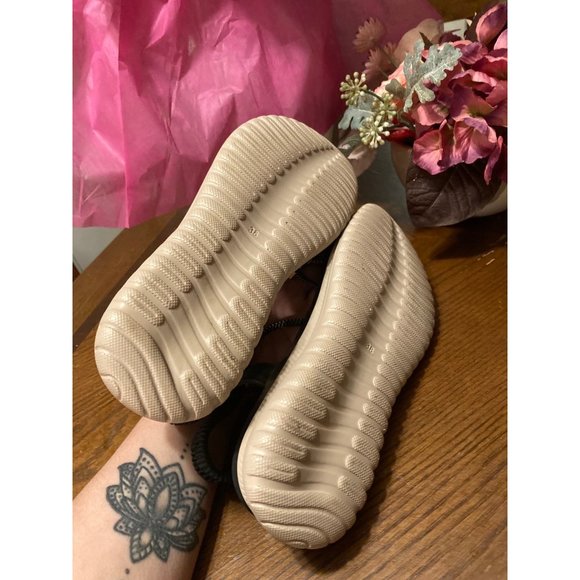 Sandals - Picture 4 of 4